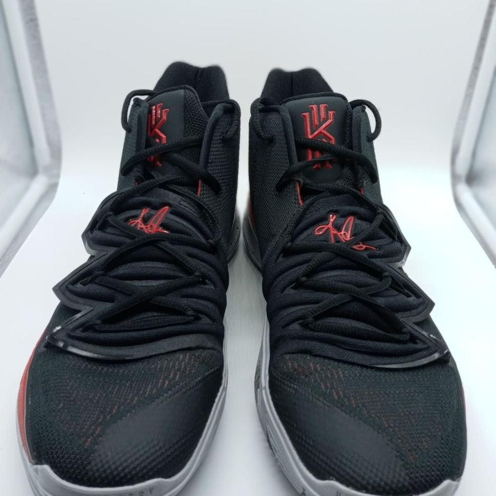 Kyrie 5 EP 'Bred' Size 12